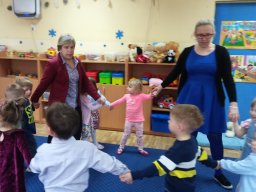 dzień babci i dziadka maluchy